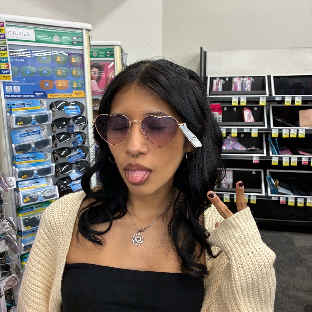 Meet your Posher, Abby